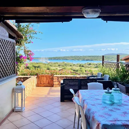 Casa Leo - Villaggio Baia De Bahas Ferienhaus Golfo Aranci